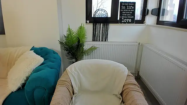 Arya Shinex online show from 02/06/26, 08:32