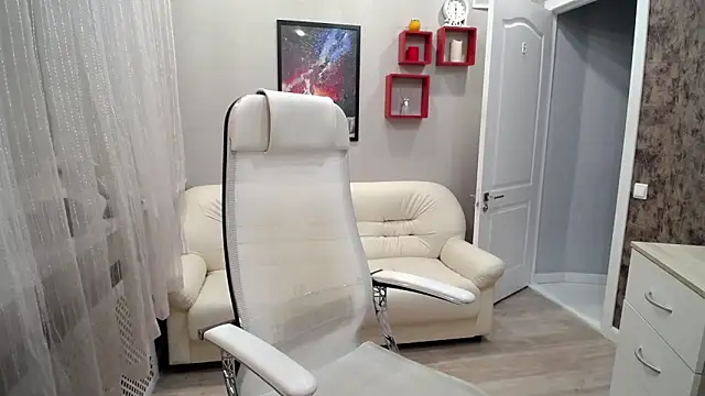 Snapshot of Milla_Cutie18 chatting on 12/05/25, 06:45 Milla Cutie18 online show from 12/05/25, 06:45