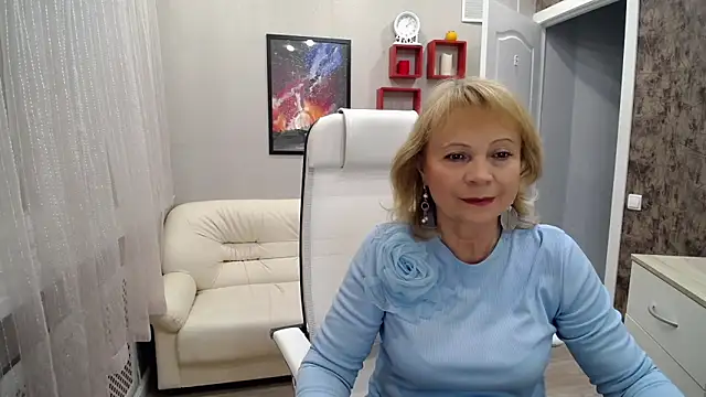 Snapshot of Milla_Cutie18 chatting on 10/11/25, 09:21 Milla Cutie18 online show from 10/11/25, 09:21