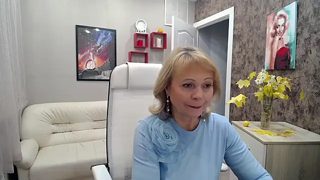 Snapshot of Milla_Cutie18 chatting on 10/07/25, 05:41 Milla Cutie18 online show from 10/07/25, 05:41
