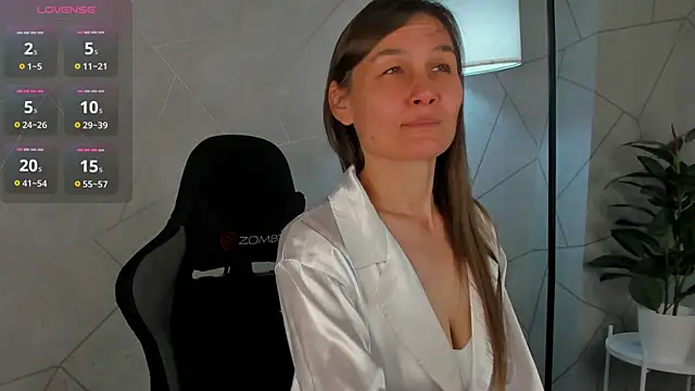 Lillian White online show from 09/10/25, 12:09