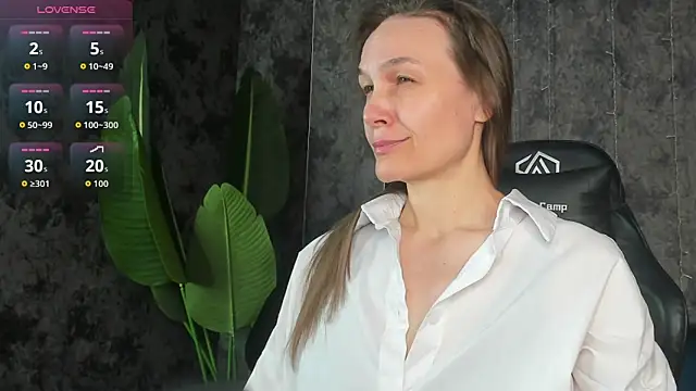 Lillian White online show from 03/28/26, 01:06