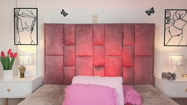 NicolMiller4 online show from 01/15/26, 02:37