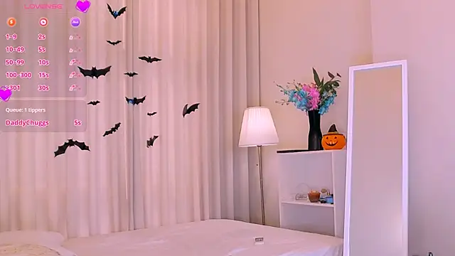 Melissa Mone online show from 10/25/25, 05:17