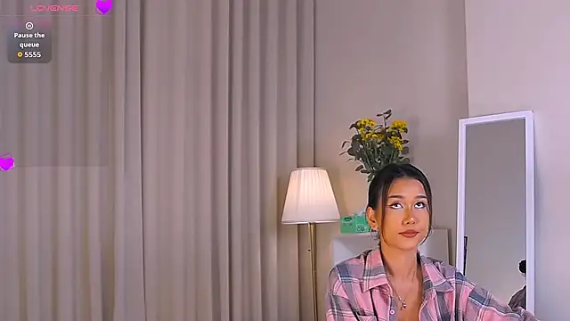 Melissa Mone online show from 10/02/25, 01:42