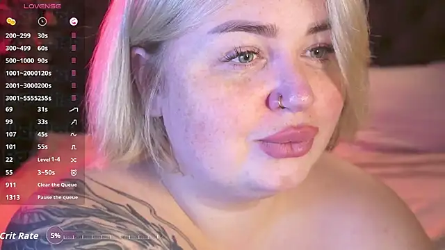 ZaraReignn online show from 10/26/25, 08:31