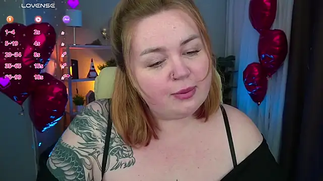 ZaraReignn online show from 02/19/25, 09:03
