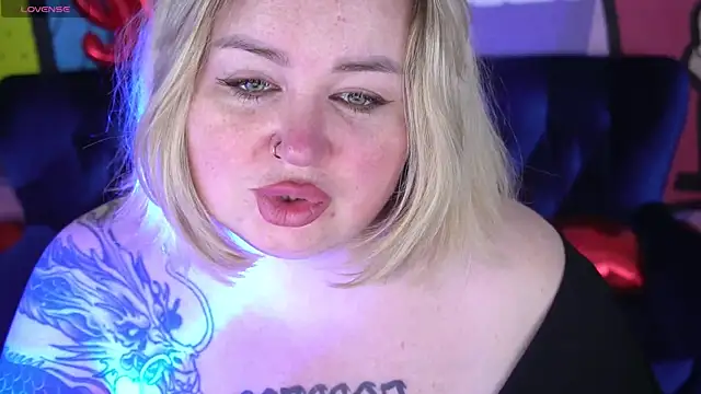 ZaraReignn online show from 02/06/26, 08:38