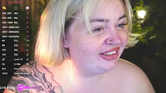 ZaraReignn online show from 11/02/25, 08:36