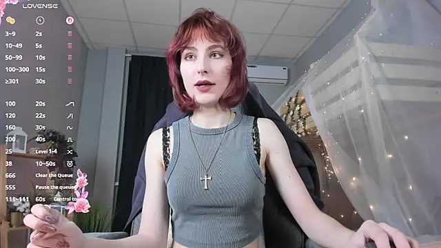 LuxRayi online show from 03/13/26, 08:41