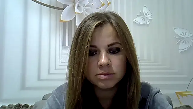 TinaFun4u online show from 10/17/25, 07:37