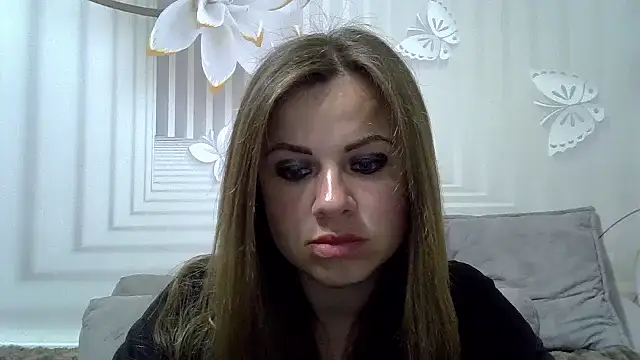 TinaFun4u online show from 04/05/26, 08:26