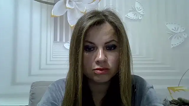 TinaFun4u online show from 04/03/26, 08:04