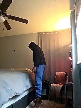 ElJudah7 online show from 11/02/25, 02:11