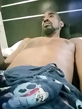 ElJudah7 online show from 11/18/25, 08:45