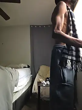 ElJudah7 online show from 10/28/25, 06:18