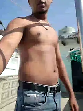 Snapshot of sailord chatting on 02/08/25, 07:37 sailord online show from 02/08/25, 07:37