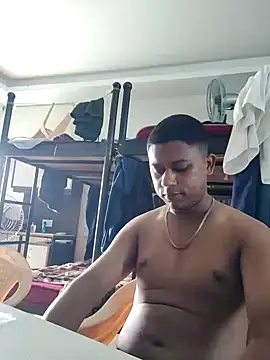 Snapshot of sailord chatting on 11/05/25, 09:01 sailord online show from 11/05/25, 09:01