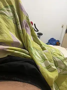 fejduyw1 online show from 03/15/26, 04:08