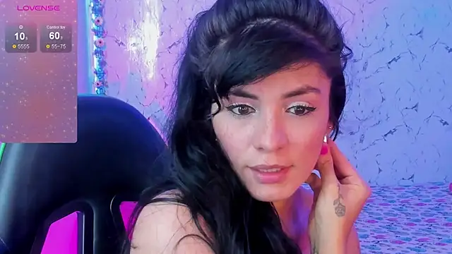 elissa iris online show from 12/17/25, 03:11