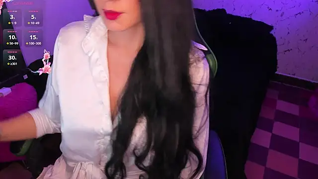 elissa iris online show from 05/13/26, 02:51