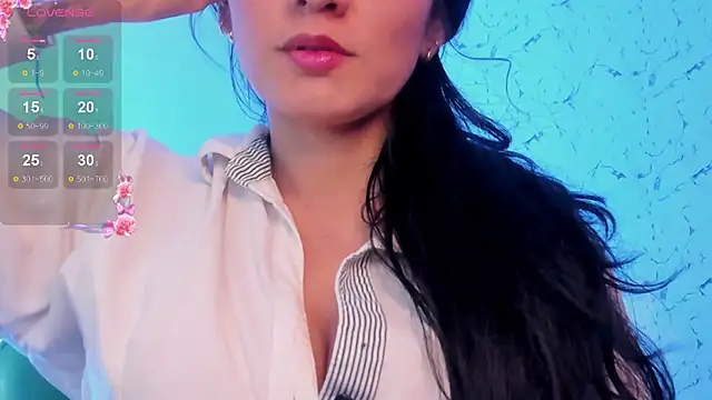 elissa iris online show from 11/17/25, 02:37