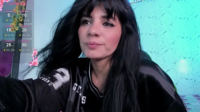 Snapshot of elissa_iris chatting on 09/24/25, 02:40 elissa iris online show from 09/24/25, 02:40