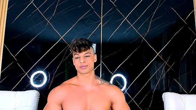 Owen Muzcle online show from 09/24/25, 03:07