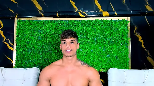 Owen Muzcle online show from 09/11/25, 03:12