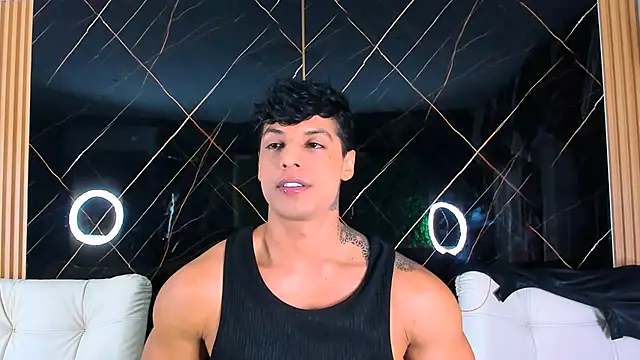 Owen Muzcle online show from 01/14/26, 02:15