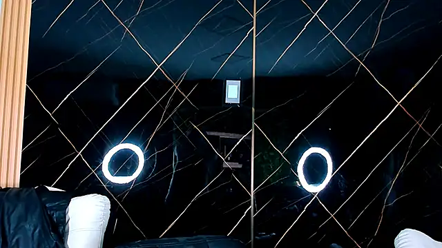 Owen Muzcle online show from 10/18/25, 10:50