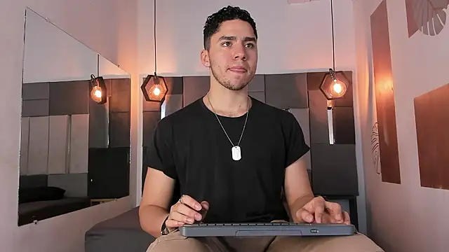 LiamNovak online show from 02/22/26, 12:18