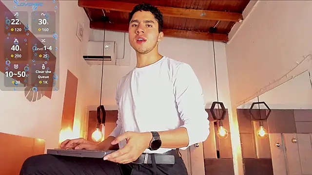 LiamNovak online show from 12/19/25, 11:56