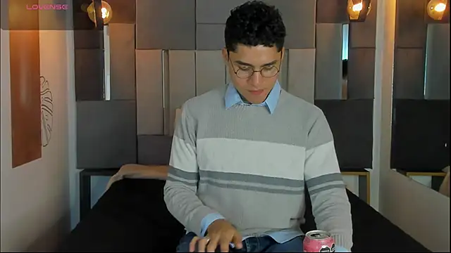 LiamNovak online show from 01/12/26, 04:25