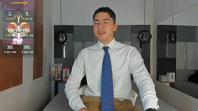 LiamNovak online show from 11/25/25, 12:05