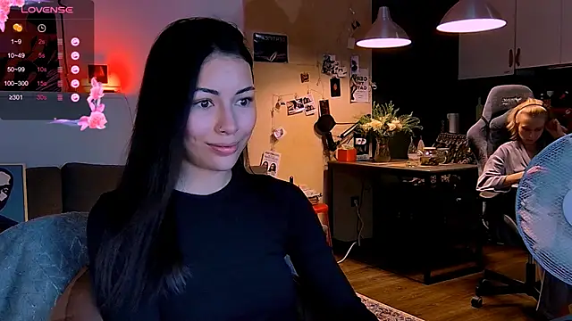 KatiKate online show from 11/07/25, 03:49