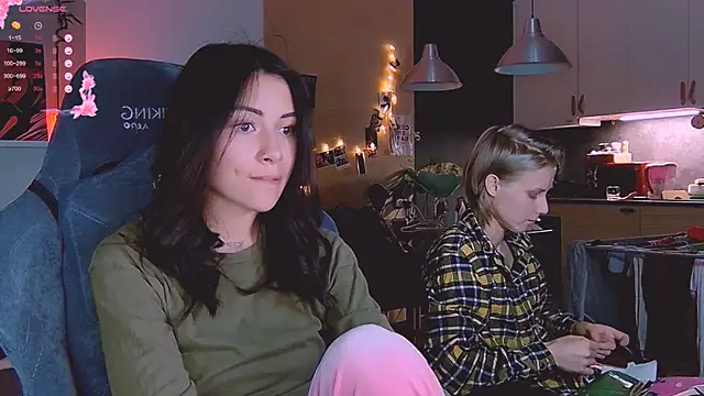 KatiKate online show from 10/30/25, 07:00