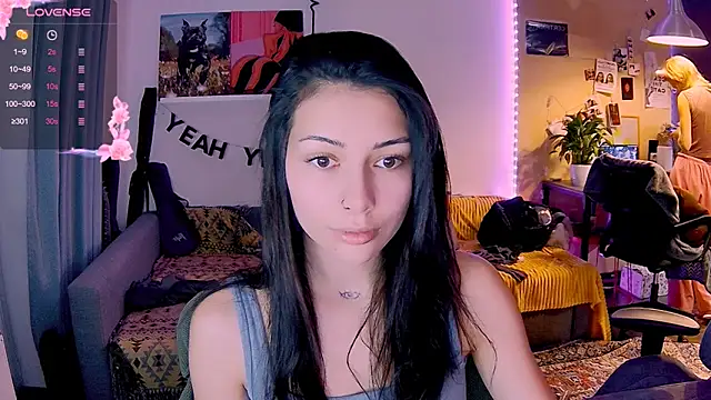 KatiKate online show from 11/29/25, 02:06