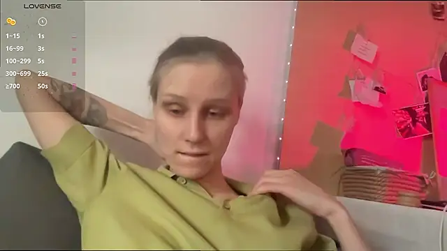 KatiKate online show from 03/31/26, 01:35