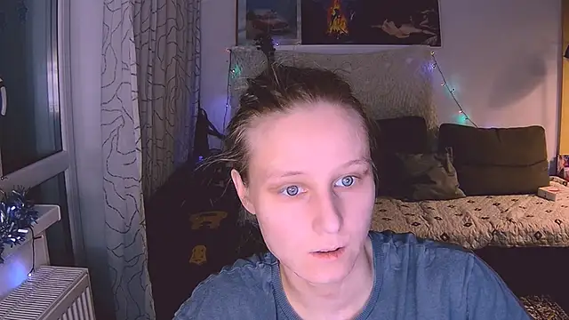 Snapshot of KatiKate chatting on 01/11/25, 02:15 KatiKate online show from 01/11/25, 02:15