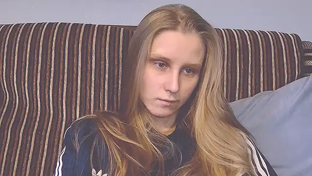 Snapshot of KatiKate chatting on 01/16/25, 11:26 KatiKate online show from 01/16/25, 11:26