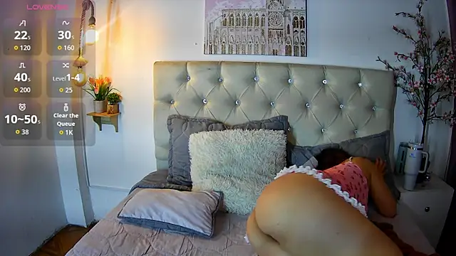 ShyVibes  online show from 02/11/26, 07:58