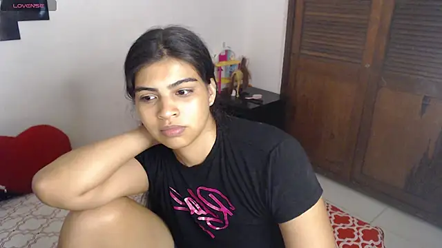Snapshot of Pocahontas_Princess_ chatting on 04/22/26, 03:13 Pocahontas Princess online show from 04/22/26, 03:13