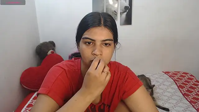 Snapshot of Pocahontas_Princess_ chatting on 04/30/26, 02:24 Pocahontas Princess online show from 04/30/26, 02:24