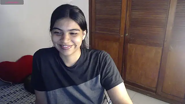 Pocahontas Princess  online show from 10/25/25, 05:39