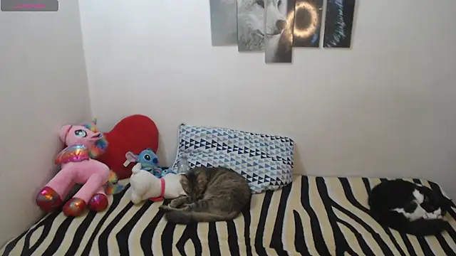 Pocahontas Princess  online show from 11/12/25, 03:05