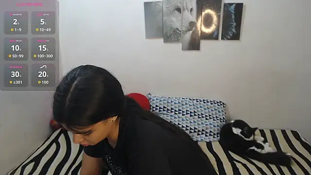 Pocahontas Princess  online show from 11/13/25, 04:00