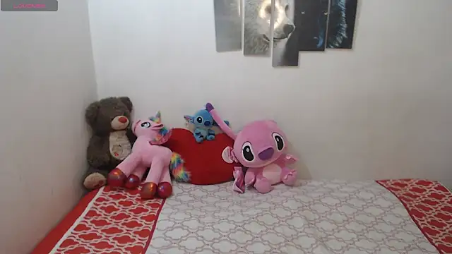 Pocahontas Princess  online show from 04/13/26, 01:37