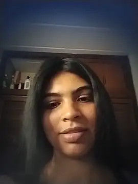 Snapshot of Pocahontas_Princess_ chatting on 05/29/26, 06:41 Pocahontas Princess online show from 05/29/26, 06:41