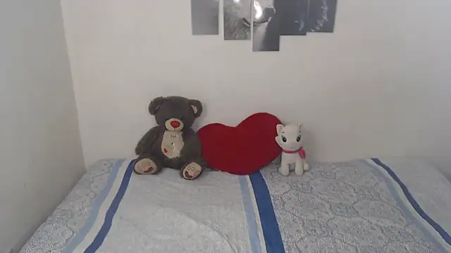 Pocahontas Princess  online show from 03/20/26, 01:23